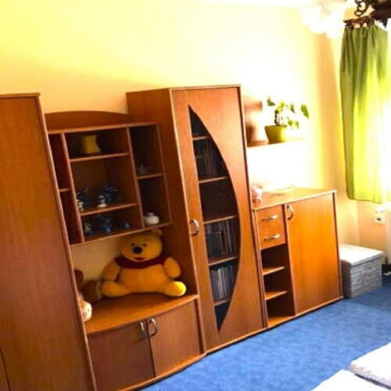 Sziszi Nyaralohaz Apartment Balatonszarszo Exterior photo